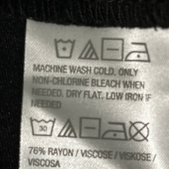 Susan Graver Women’s 1X Uptown Stretch Button Front Peplum Jacket Black - Picture 10 of 12